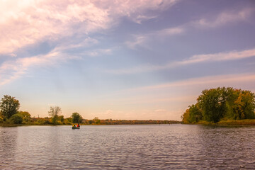 大班主题教案《动物世界》