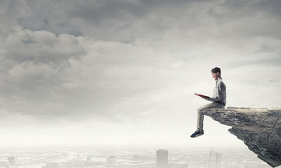 宝马530和奔驰E300怎么选？